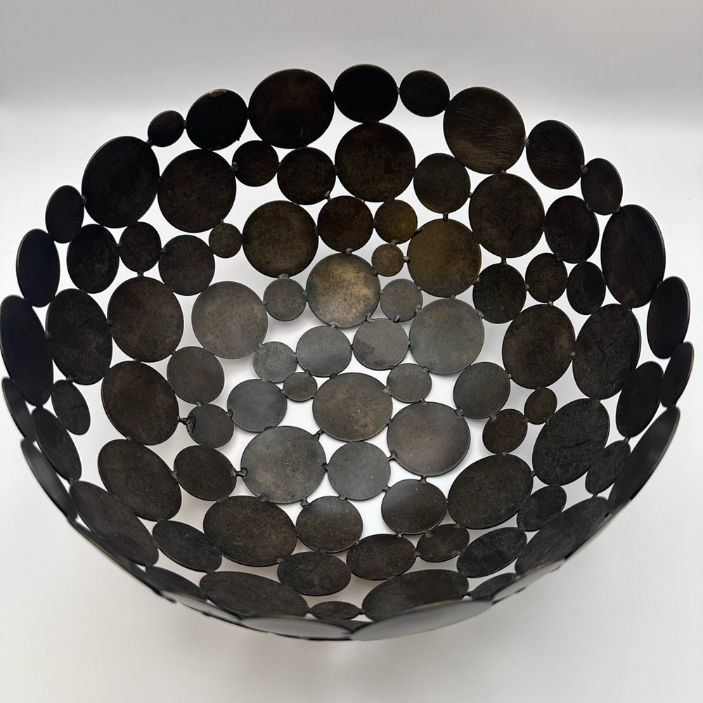 Shiraleah Chicago Metal Disc Decorative Bowl | Modern Boho Accent | 9" - Picture 3 of 5
